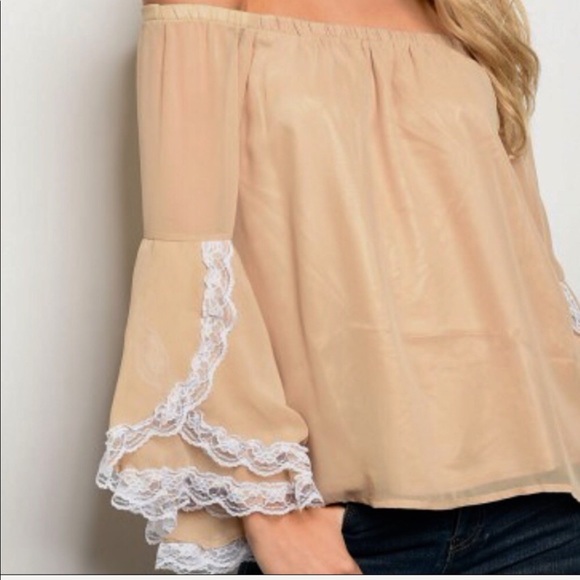 🥂PERFECT PAIRING🥂OFF THE SHOULDER TAN TOP-NEW - Picture 3 of 4